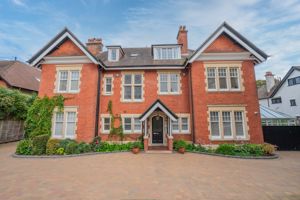 Photo 2- click for photo gallery